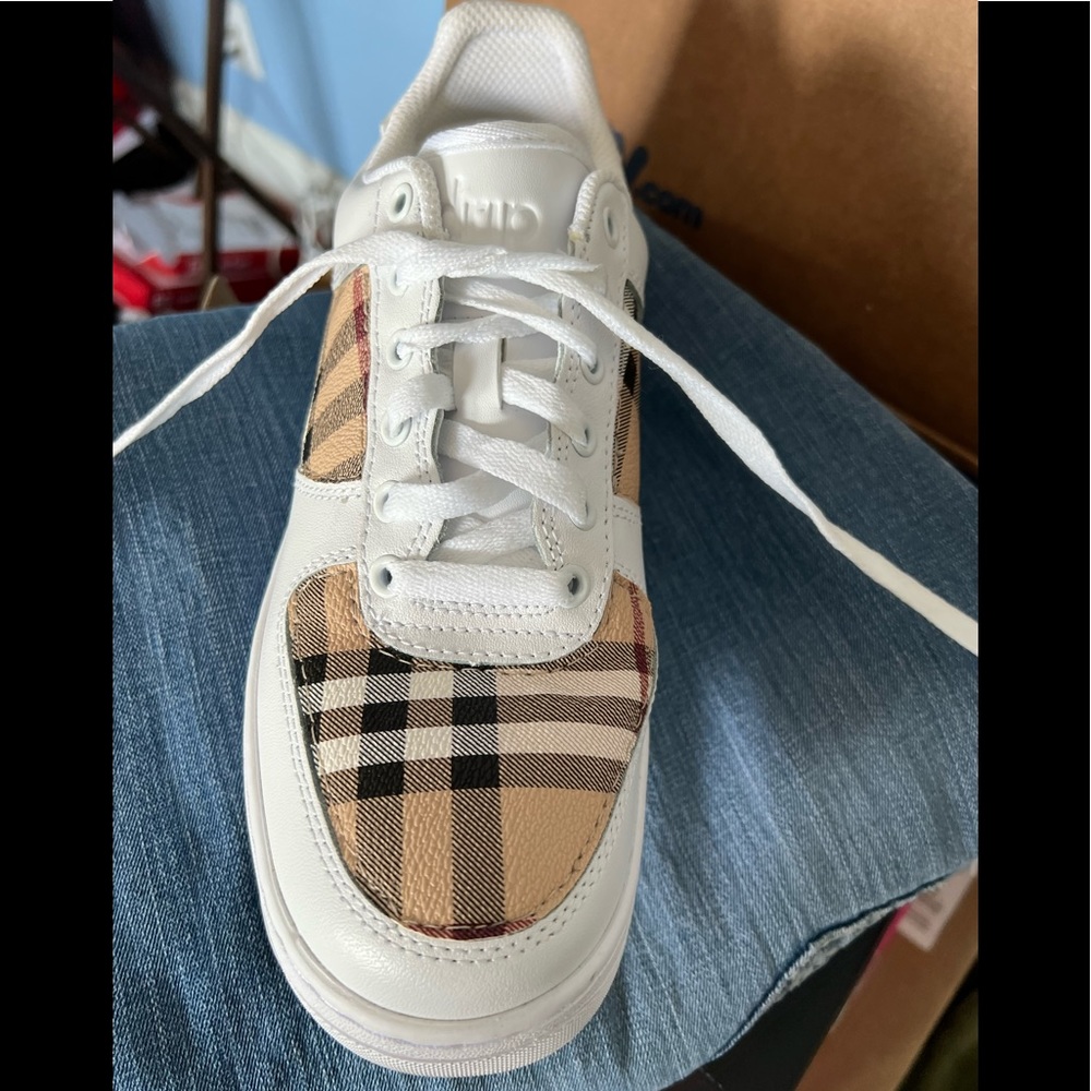 Drip creation shoes size 8
